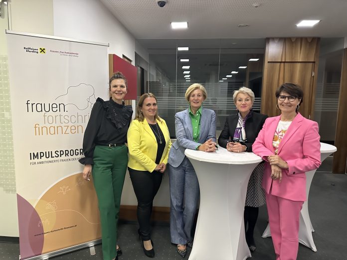 Barbara Posch-Weber, Daniela Mittendrofer, Waltraud Perndorfer, Brigitte Maria Gruber, Renate Ozlberger