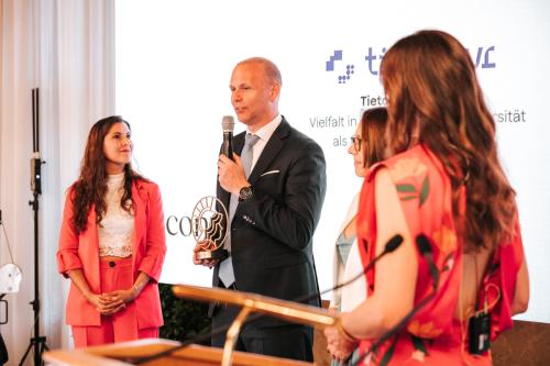 © Philipp Lipiarski / www.lipiarski.com