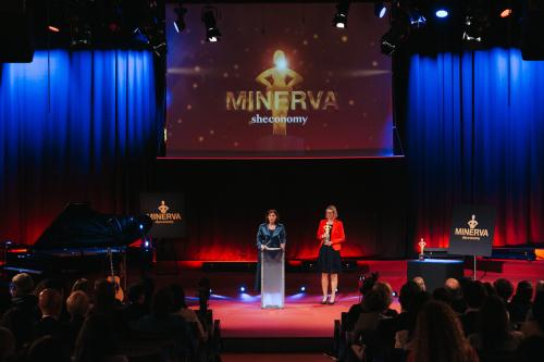 (c)PhilippLipiarski-7218_Weconomy_Gewinner_Diversity_Champion_ÖBB_Martina Hacker