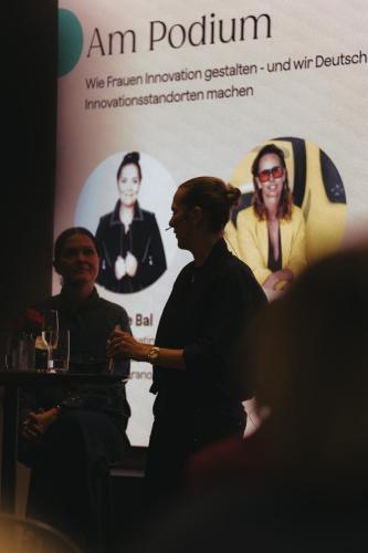 20251030-sheconomy-page-executive-116