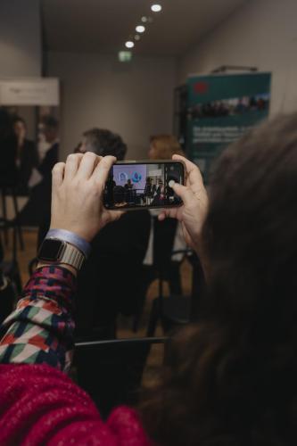 20251030-sheconomy-page-executive-123