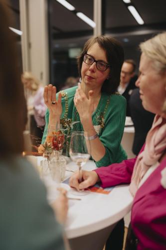 20251030-sheconomy-page-executive-221