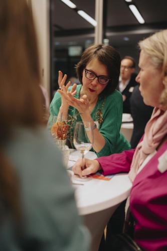 20251030-sheconomy-page-executive-222