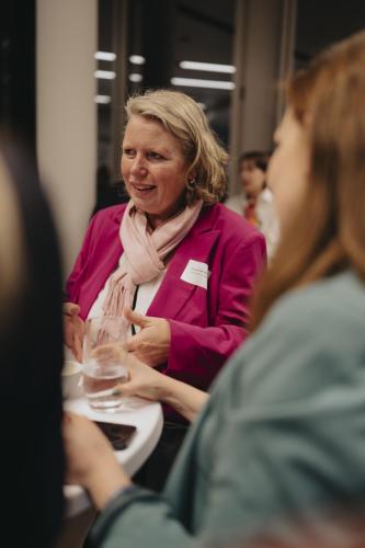 20251030-sheconomy-page-executive-226