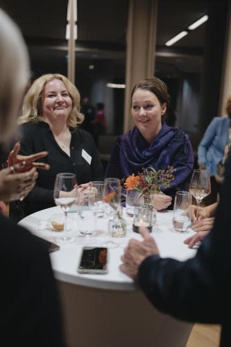 20251030-sheconomy-page-executive-249