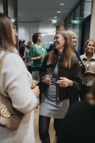 20251030-sheconomy-page-executive-260