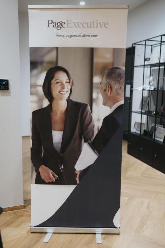 20251030-sheconomy-page-executive-277