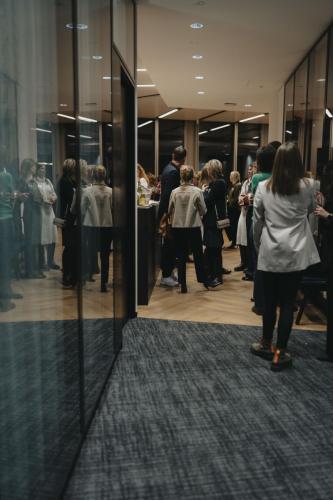 20251030-sheconomy-page-executive-281