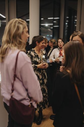 20251030-sheconomy-page-executive-283