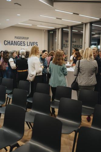 20251030-sheconomy-page-executive-48