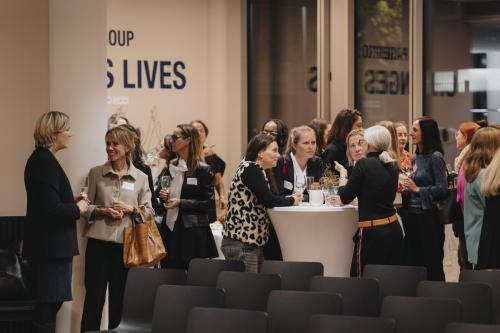 20251030-sheconomy-page-executive-89